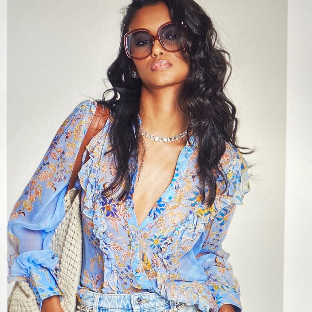 Hemant & Nandita Blue Lyna Chiffon Blouse with matching camisole Size L NWT
